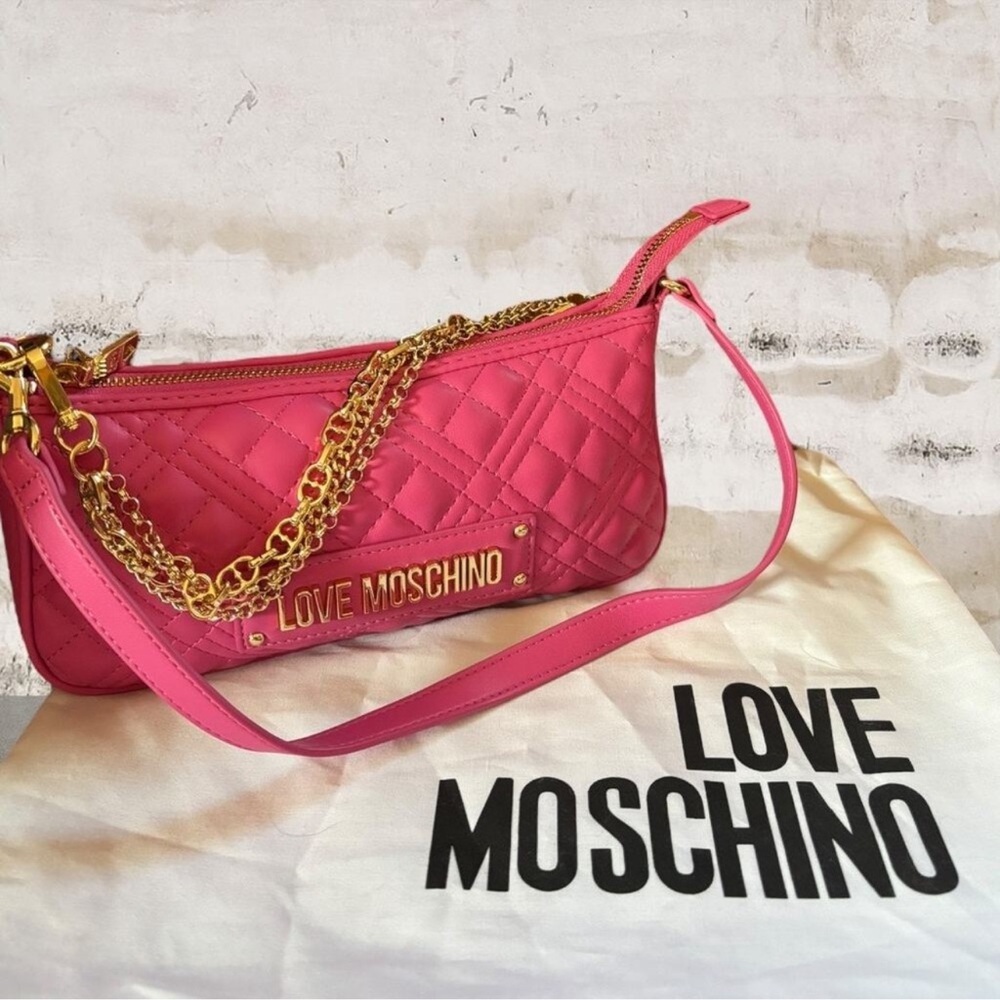 Love Moschino NWOT Hot Pink Quilted Logo Shoulder Bag
